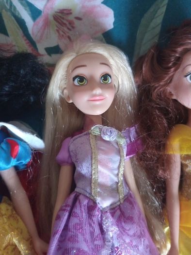 Disney dolls