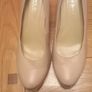 womans shoes Image 3
