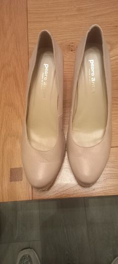 womans shoes