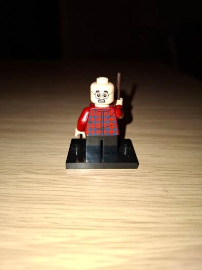 A mix of Lego Harry Potter Minifigures