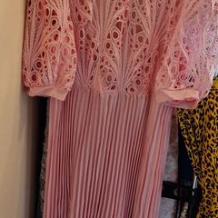 Dresses & jumpsuits