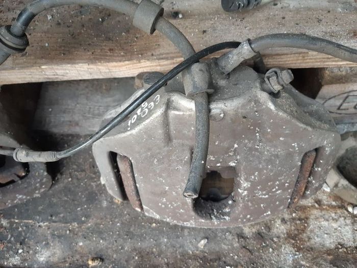 brake caliper bmw 5 series e60