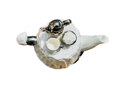 Cardew Design Teapot