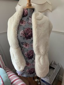 Stunning fur stole, two available, brand new