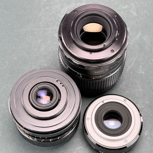 Manual focus lenses M 42