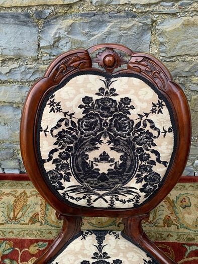 Antique Victorian Walnut bedroom Chair.