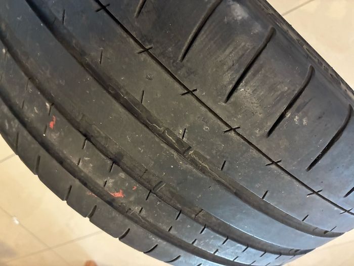 New 19" steel rim with 255/55/RZ19 tyre