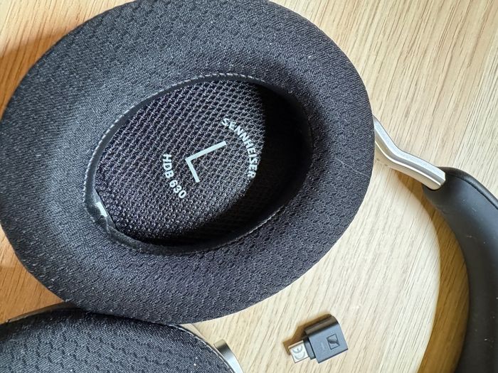 Sennheiser HDB 630 swap for AirPods Max 2