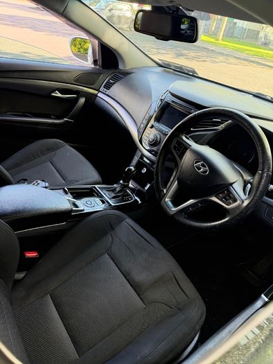 2011 Hyundai I40