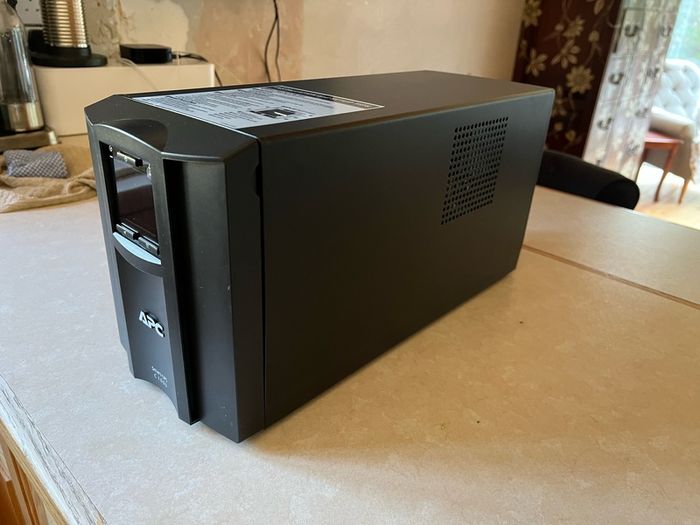 Apc Smart Ups C1000