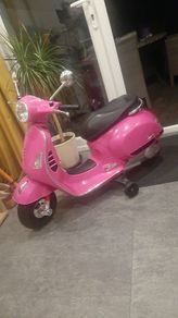 Vespa Scooter 7.2V