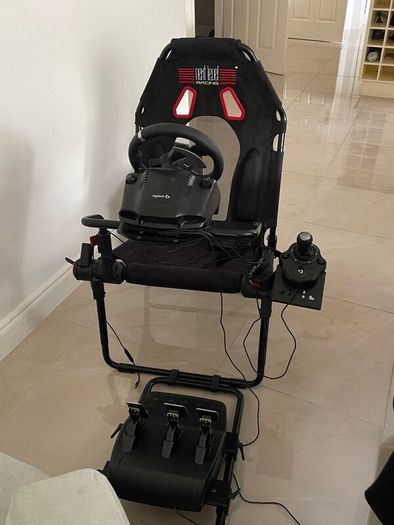 Logitech G920 Racing Simulator for Xbox