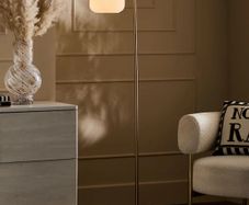 Floor lamp
