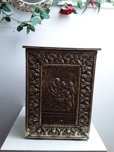 Brass fuel box
