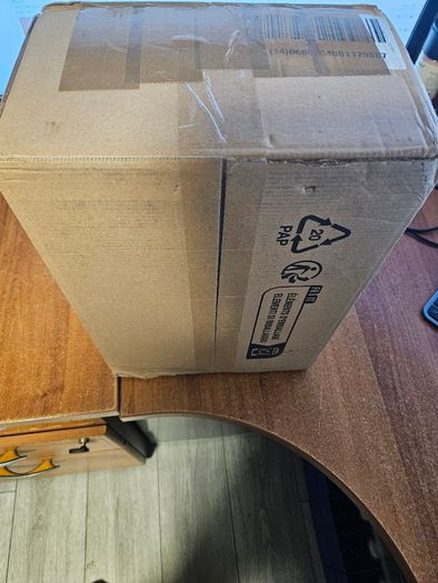 Victron MPPT solar charge controller BRAND NEW