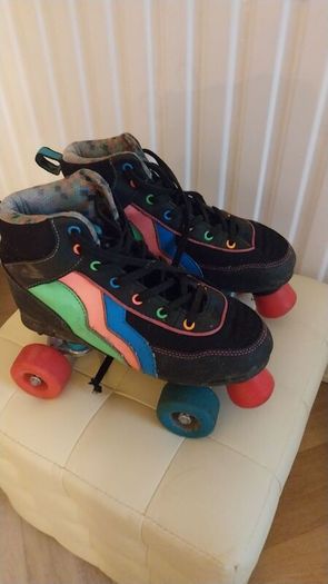 Size 4 roller skates