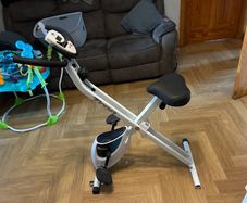 Foldable exercise bike