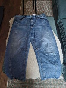 H&M Barrel Jeans
