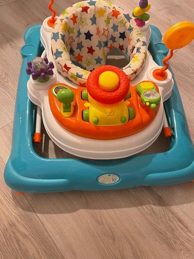 baby walker