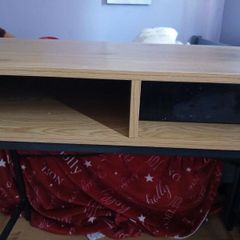 Kids desk