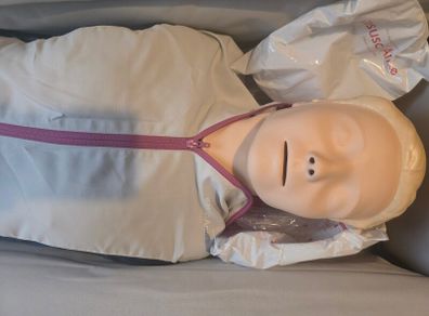 Resusci Anne Manikin & AED Trainer