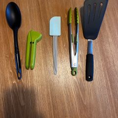 Kitchen utensils