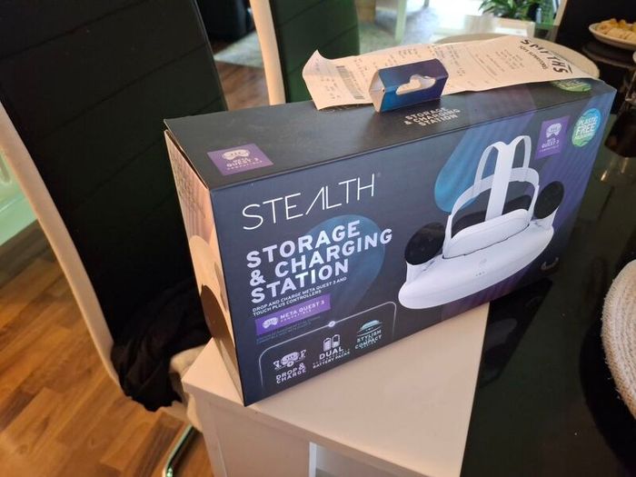 Meta Quest 3 Charging Station