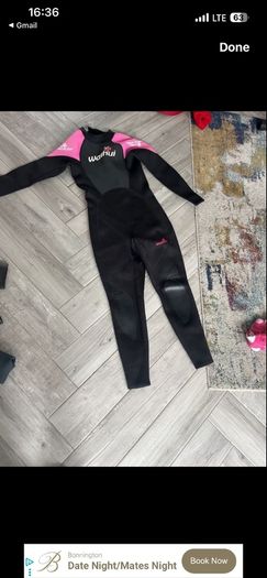 ladies wetsuit size medium