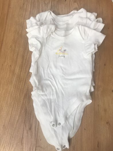Baby girl bundle 9-12 mnts