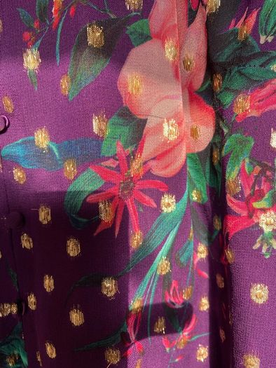 Stunning Ladies blouse