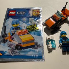 Lego City Arctic Explorer with Snowmobile foil pack 951810
