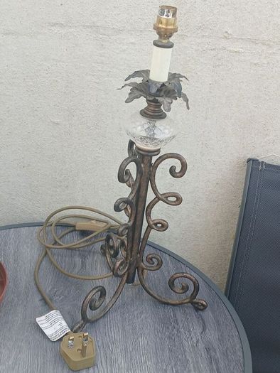 Beautiful Vintage Lamp Stand