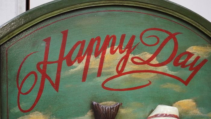 Vintage 3D Wall Plaque - Happy Day Fisherman