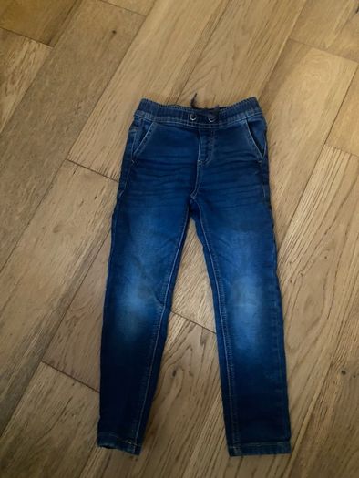 Blue denim kids jeans size 4-5 boy/girl
