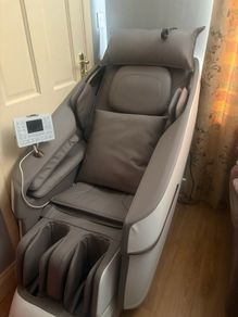 massage chair