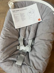 Stokke Tripp Trapp Newborn set (Grey) with Toy Hanger