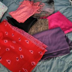 Bundle of shawls & scarves