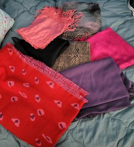 Bundle of shawls & scarves