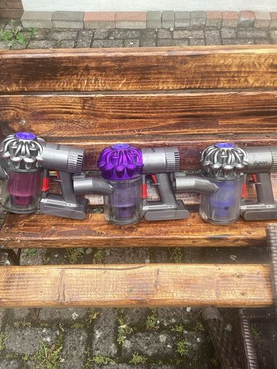 DYSON V6  V6 absolut