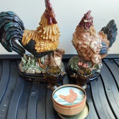 Cockerell and hen plus, around ten or 12 inches tall