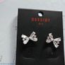 Horsimy Diamante Bow Stud Earring Image 2