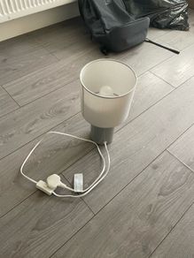 Table lamp