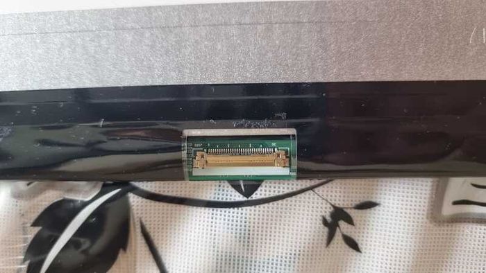 laptop 15.6 LED screen, used, working, 5 euro both.