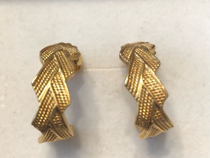 avon earrings