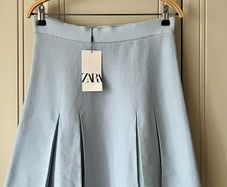 Zara skirt (12/L) new