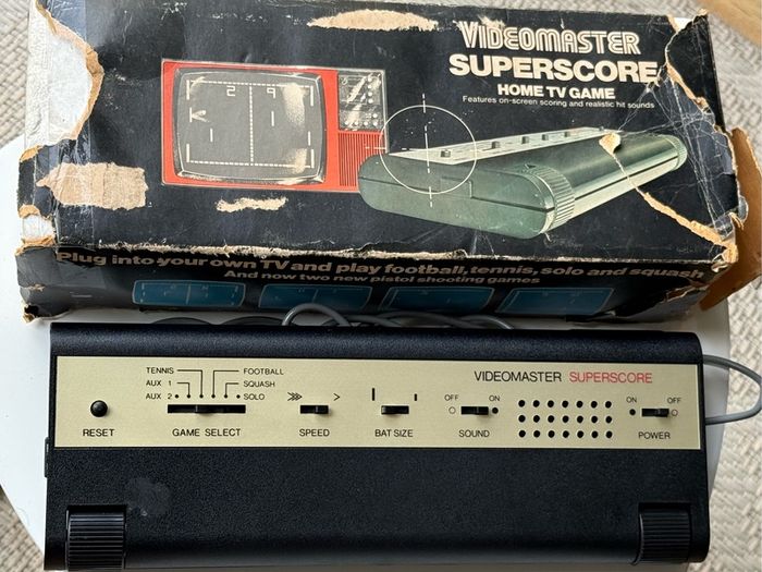 1976 Videomaster Superscore VM-8 Pong Console