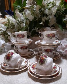 Vintage Elizabethan " English Garden" tea set