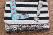 A Cute Childs Wallet - Letter "L" - #