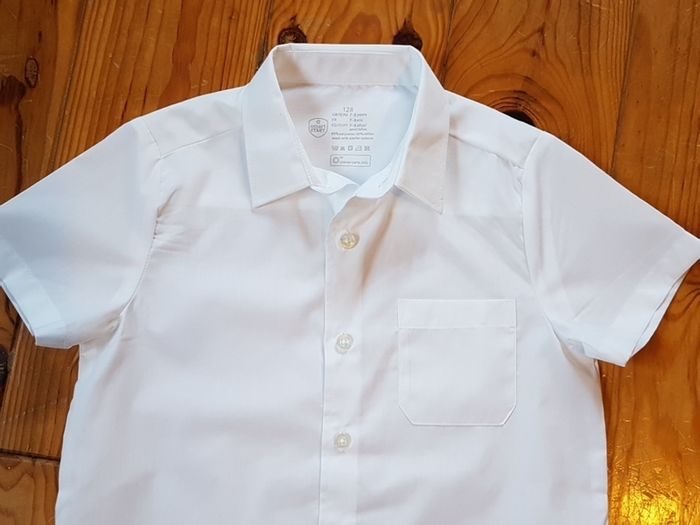 BNWOT Age 7-8 White Shirt