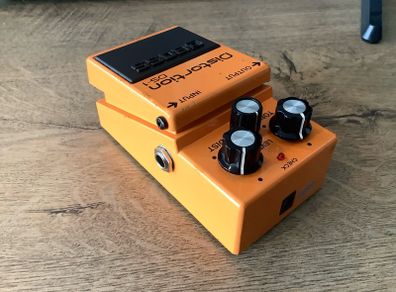 Boss DS-1 Classic Distortion pedal